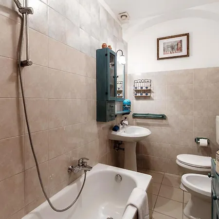 Апартаменты La Casa Di Giada - Downtown *